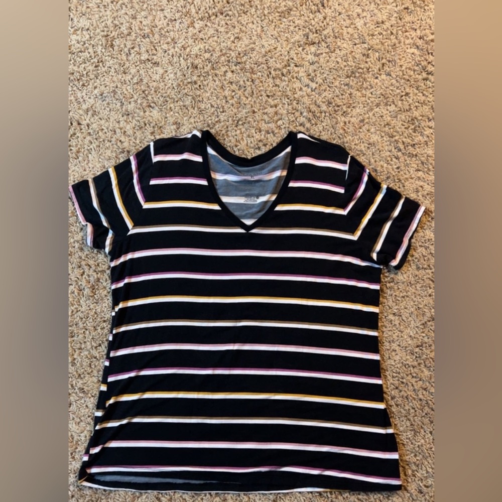 Nine west t-shirt